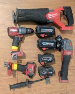 Milwaukee M18 FUEL 4-Tool Heavy Duty Kit + 4 Batteries