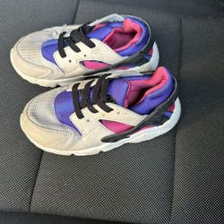 Nike Huarache 9C