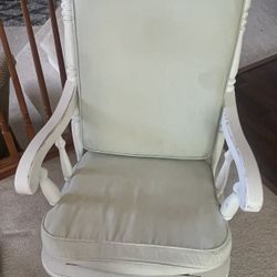  $20 OBO    Glider- Works Great