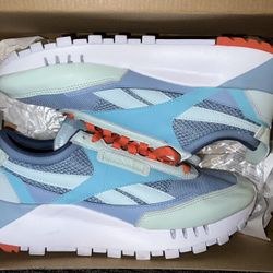Reebok CL Legacy Size 10.5