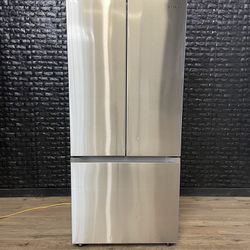 Samsung Refrigerator w/Warranty! R1747A