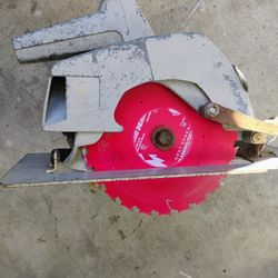 Black n decker 1 1/4 HP Saw,Works Good  $20 OBO