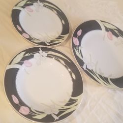 Floral Fine China Venessa. Woodland hills Ca. 