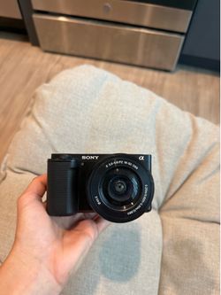 Sony ZV-E10