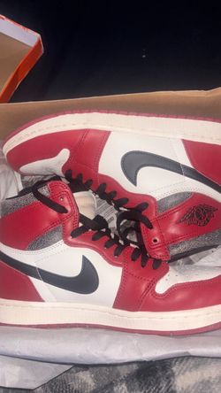 Air Jordan 1 High Chicago Lost and Found Size 9
