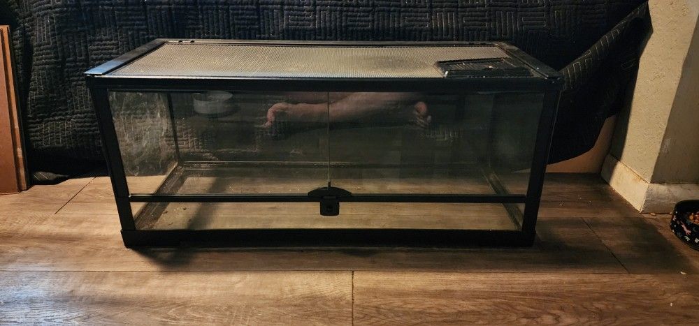 Thrive 20 Gallon Reptile Terrarium Tank
