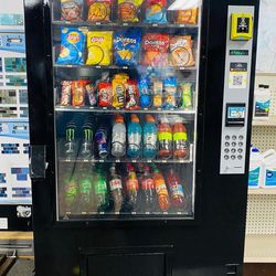 AMS 39 Drinks/Snacks Machine With Credit Card Reader 