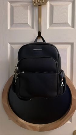 Black back pack