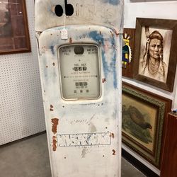 1940s Mobil  Martin and Schwartz gas pump