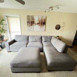 Thomasville Sectional W/ Ottoman! Must Sell By End Of May! 