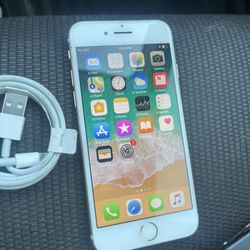 iPhone 7 32GB Factory Unlock Like New 