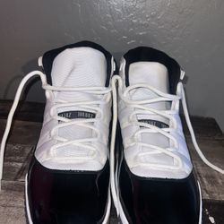 Jordan 11s