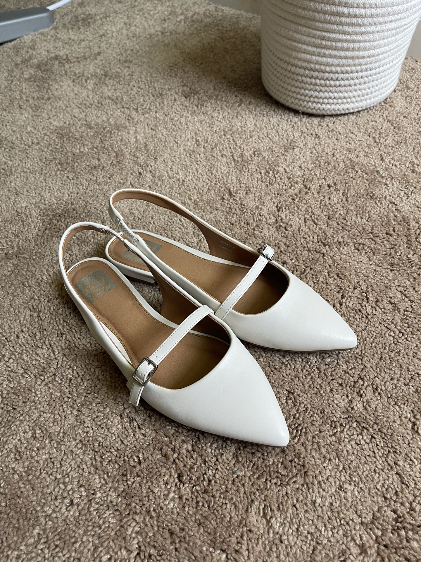 Dolce Vita Flats