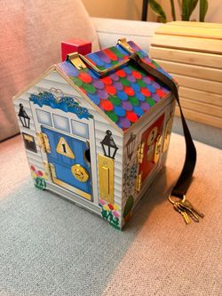 Melissa and Doug Lock and Key Dollhouse