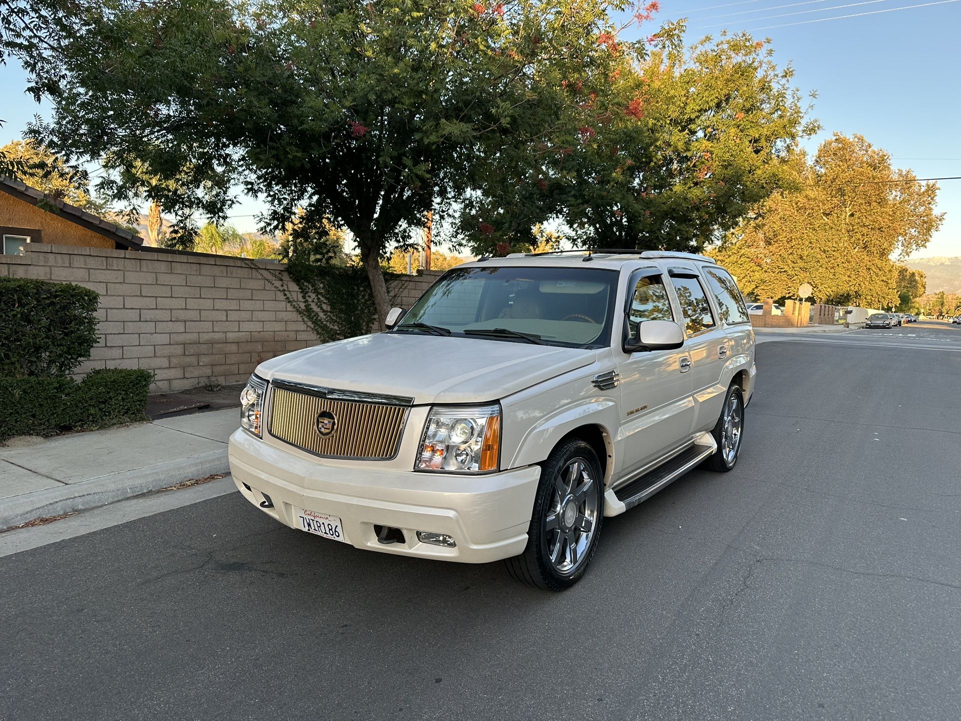 2003 Cadillac Escalade