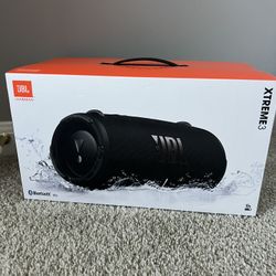 JBL Xtreme 3 - Portable Bluetooth Speaker, Powerful Sound and Deep Bass, IP67 Waterproof, 15 Hours of Playtime, Powerbank, PartyBoost for Multi-speake