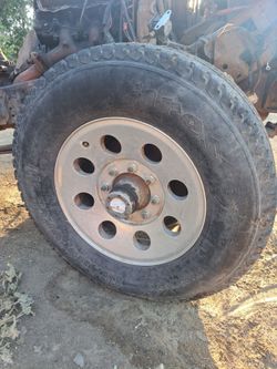 LT265/70 R17