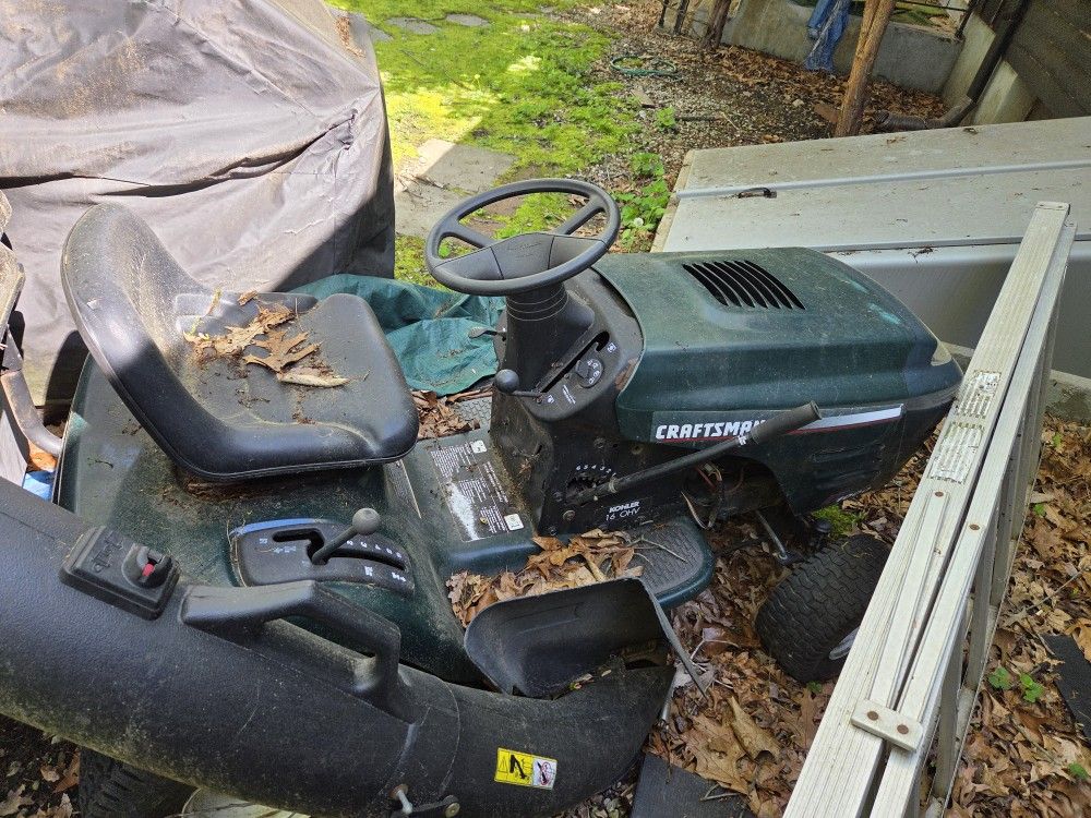 Craftsman Riding Lawn Mower With Bag