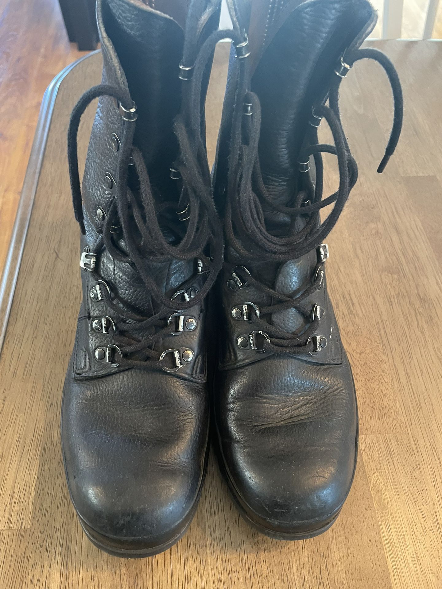 Swiss M90 Leather Military Combat Boots 