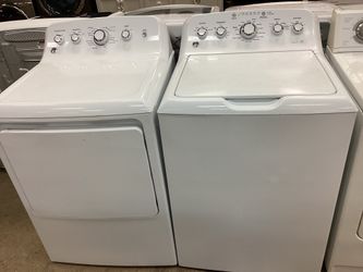 GE 4 cu.ft. Top Load Washer and 7.2 cu.ft. Electric Dryer Set