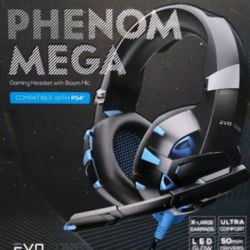 LED Glow Noise Isolating Headphones with Mic. Universal Compatibility $30 Each NEW IN BOX