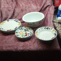 Four Piece Glass Plate,Bowl,And Saucer With Bonus Large Corelle Stoneware Mixing Bowl Wild Fruit Design