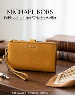 Michael Kors Leather Wristlet Wallet