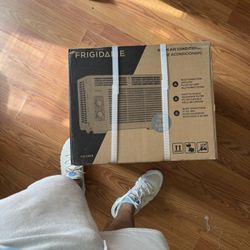 FRIGIDAIRE 