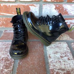Dr. Martens Toddler Shiny Black Boots