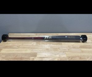 Adeiny Hechavarria Game Used Baseball Bat (Cracked) Two Tone Marucci CB15-LDM