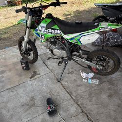 Dirt Bike 125 Cc
