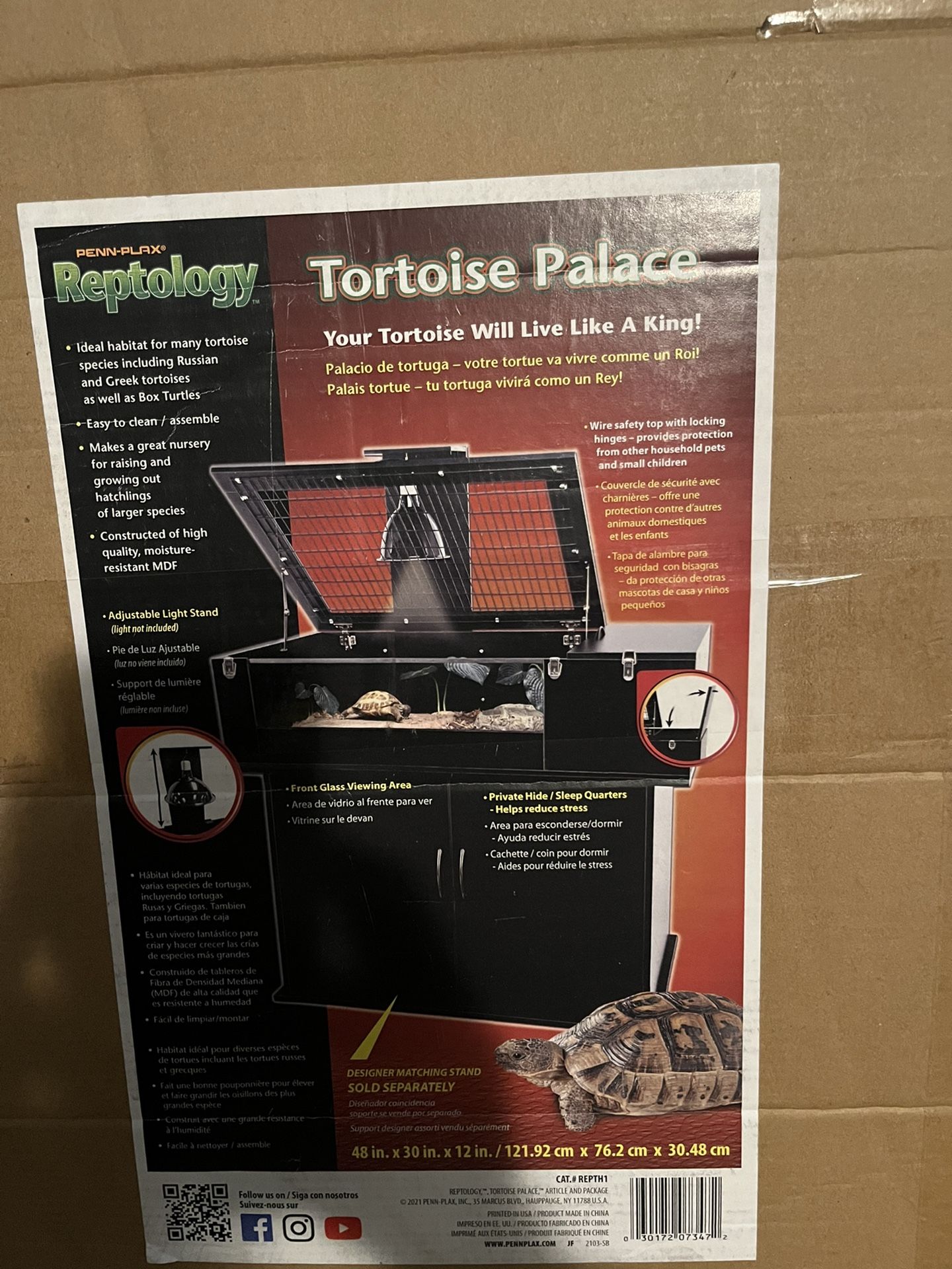 New! Reptology tortoise table/palace