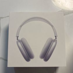 Silver Airpods pro Max headphones