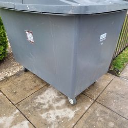 Poly Box Truck - 20 Bushel