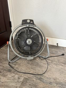 Holmes Plug In Fan