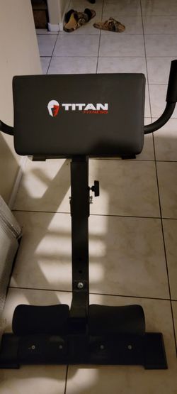 Titan Fitness Foldable Back Hyperextension