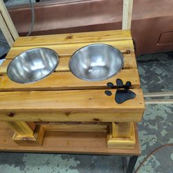 Custom Dog 🐶 Feeding Table