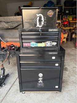 Craftsman tool box on wheels