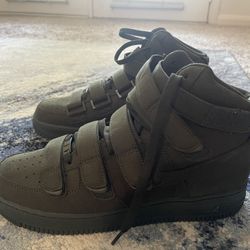 🔥 Nike Air Force 1 Mid Utility (Strap Edition) – Brand New, Never Worn 🔥