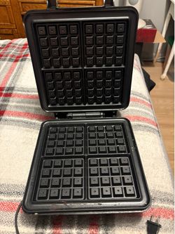 Waffle maker