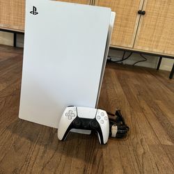 $350 PS5 GOOD CONDITION READ DESCRIPTION.