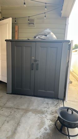 Storage shed
