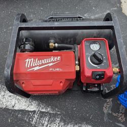 Milwaukee compressor