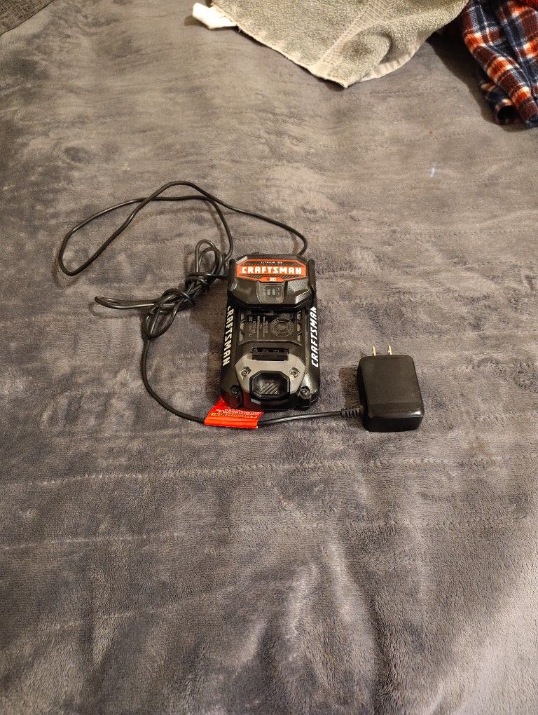 CRAFTSMAN CMCB2015 BATTERY PACK & CHARGER