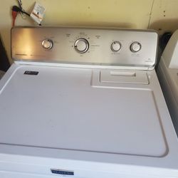 Working Washer And Dryer. 
