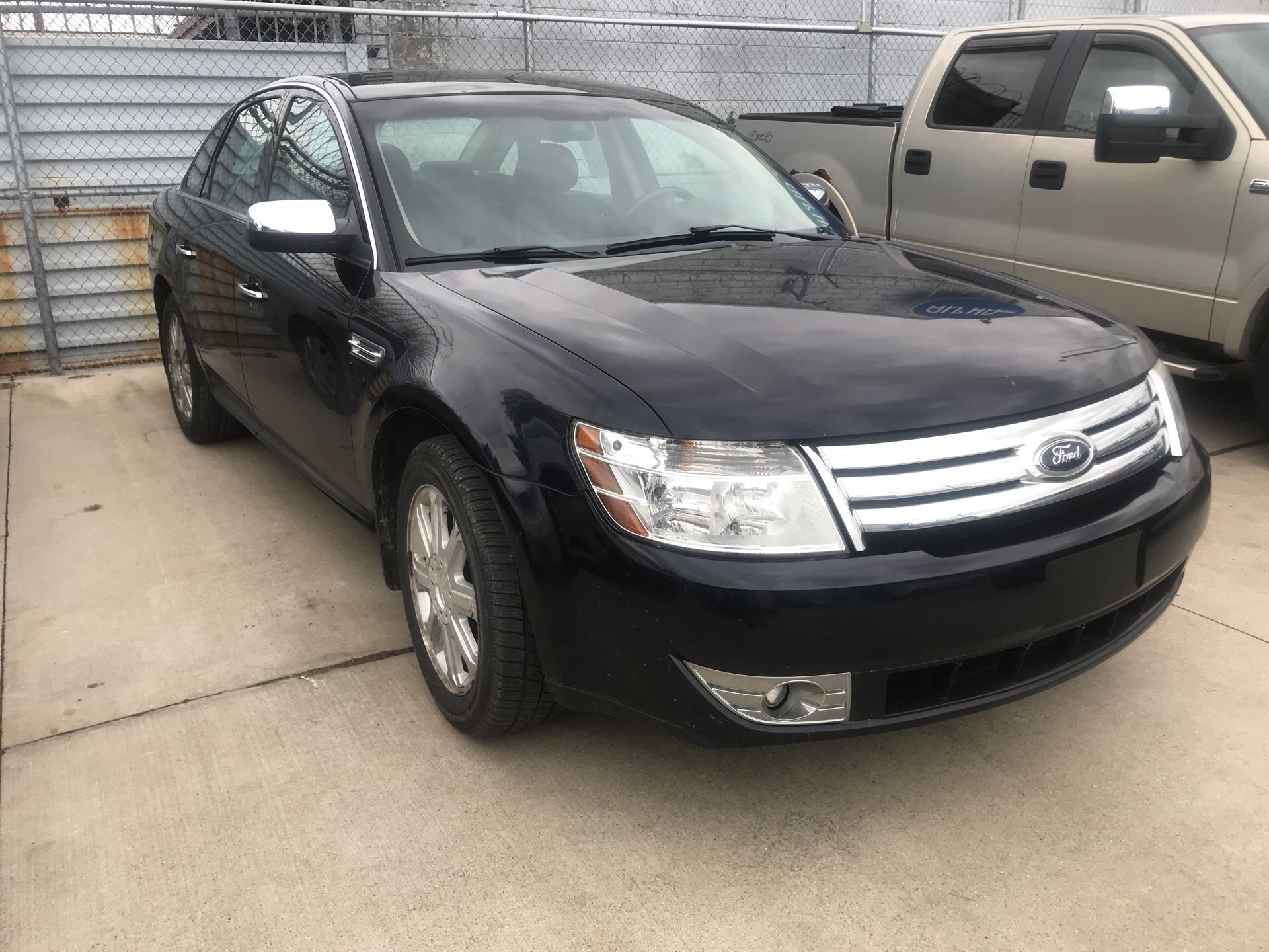 2008 Ford Taurus