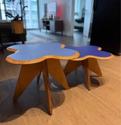unique coffee table / living room