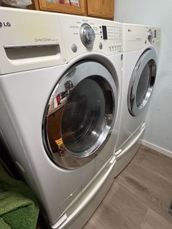 LG washer and dryer set