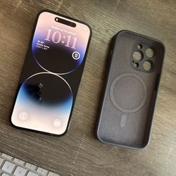 iPhone 14 Pro unlocked