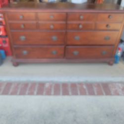 Redwood 6 drawer dresser